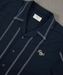 Chateauwear.shop8240f078f6 3